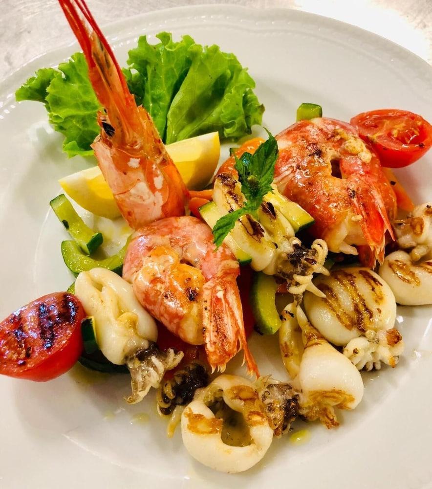 Grand Astoria 4*