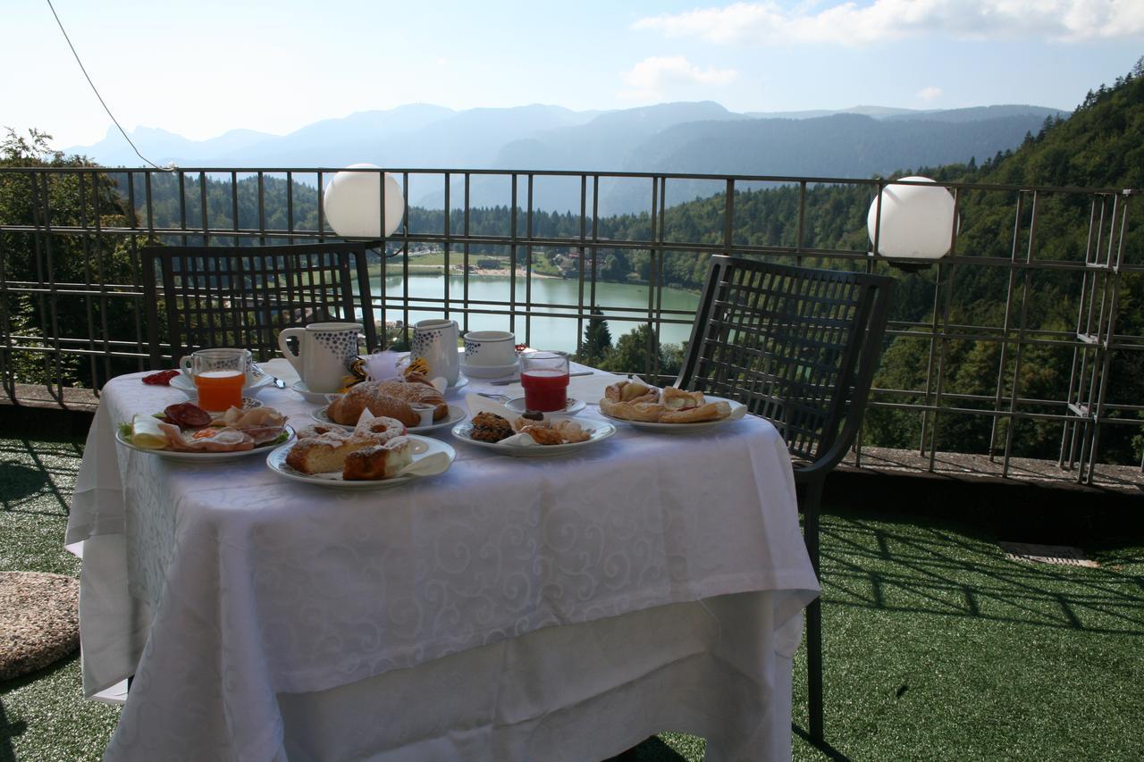 Grand Astoria Hotel 4*